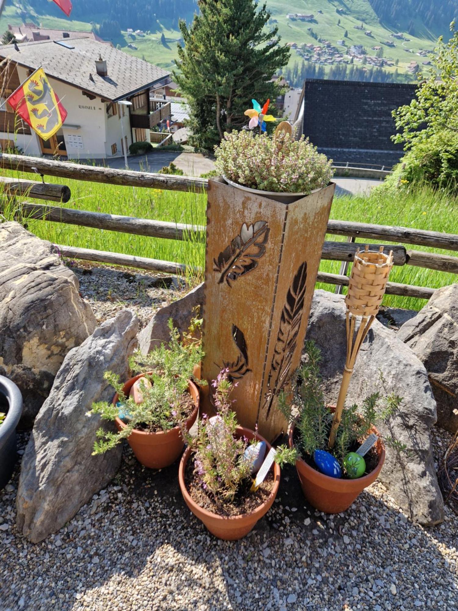 Chalet Gotthelf Gartenstudio, Ferien Mit Hund Adelboden Rum bild
